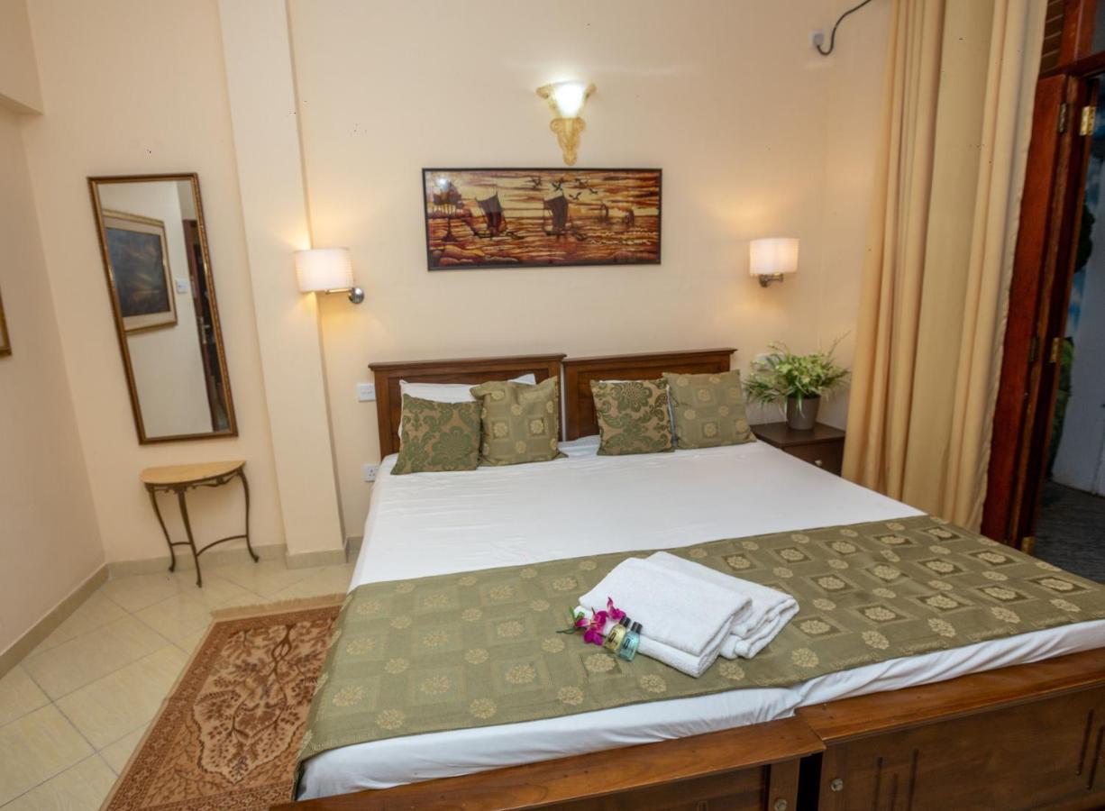 Fort Thari Inn Ґалле Екстер'єр фото