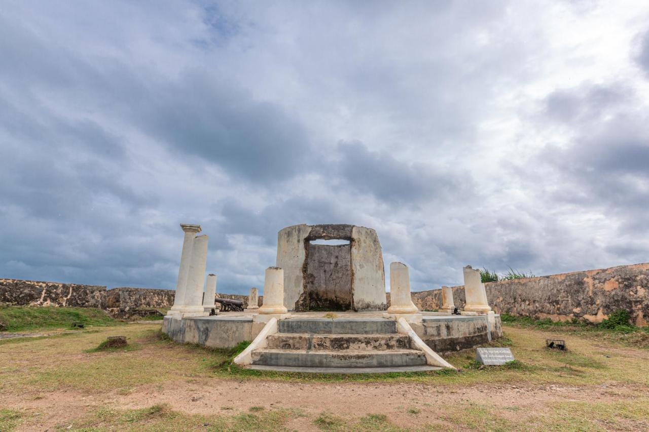 Fort Thari Inn Ґалле Екстер'єр фото